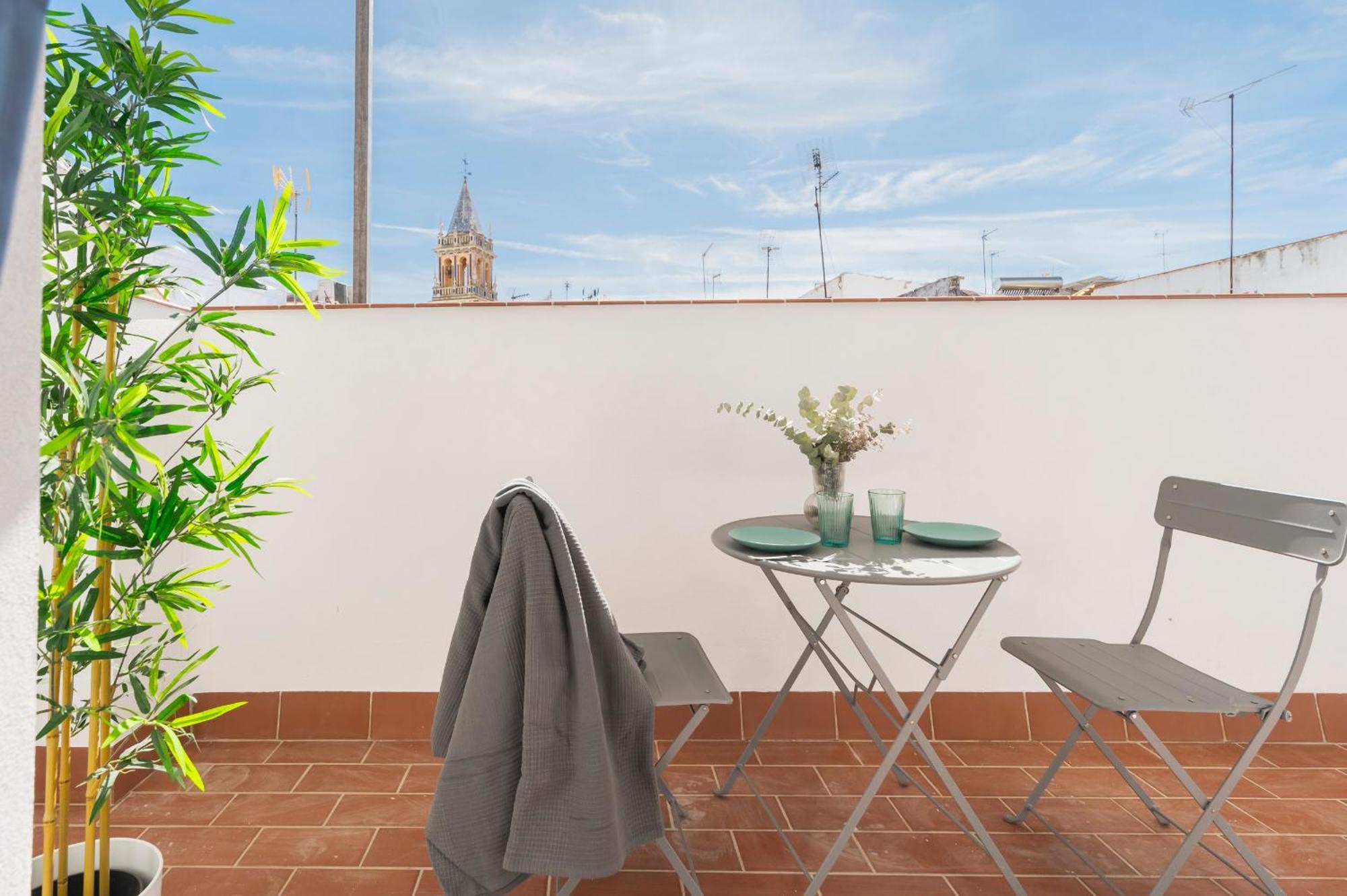 Apartamento Anfitrion Triana 3 Sevilla Exterior foto